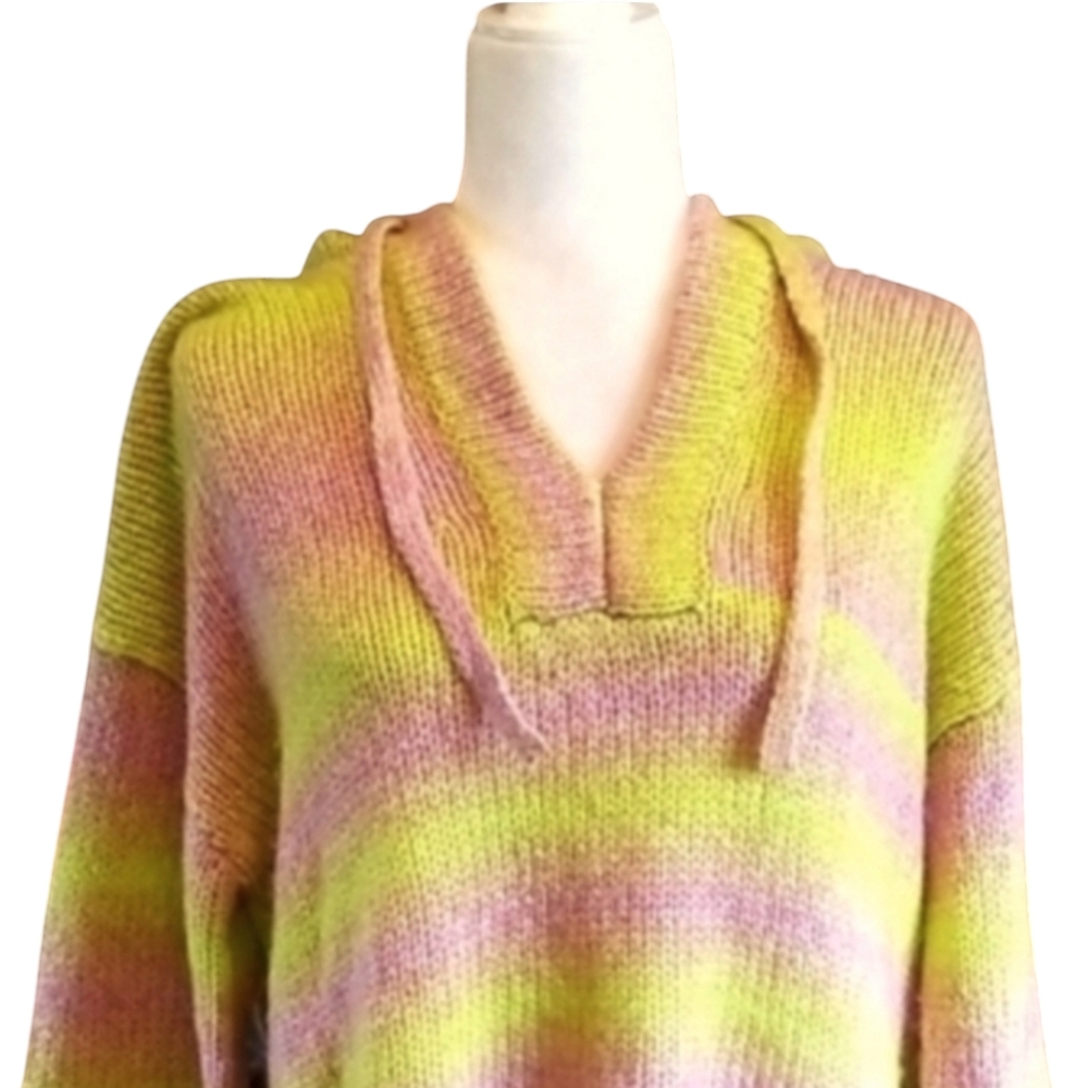 LOU & GREY Baggy Hoodie Sweater Pink and Yellow